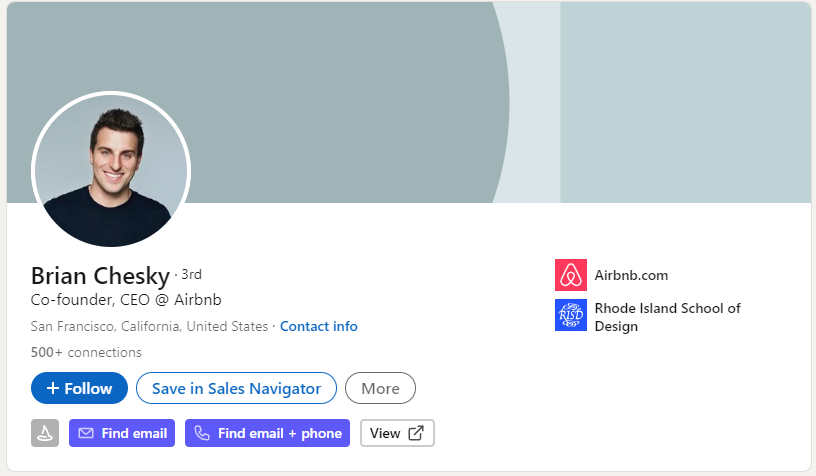 Wiza buttons in the LinkedIn profile overlay